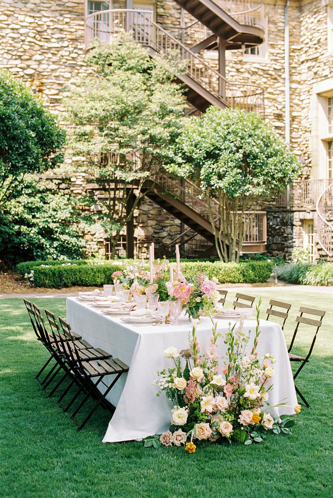 Timeless Estate Wedding - Photo 1